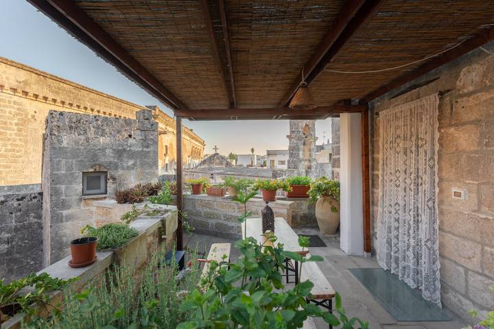 Casa vacanza per 2 persone, con terrazza e panorama in Spongano