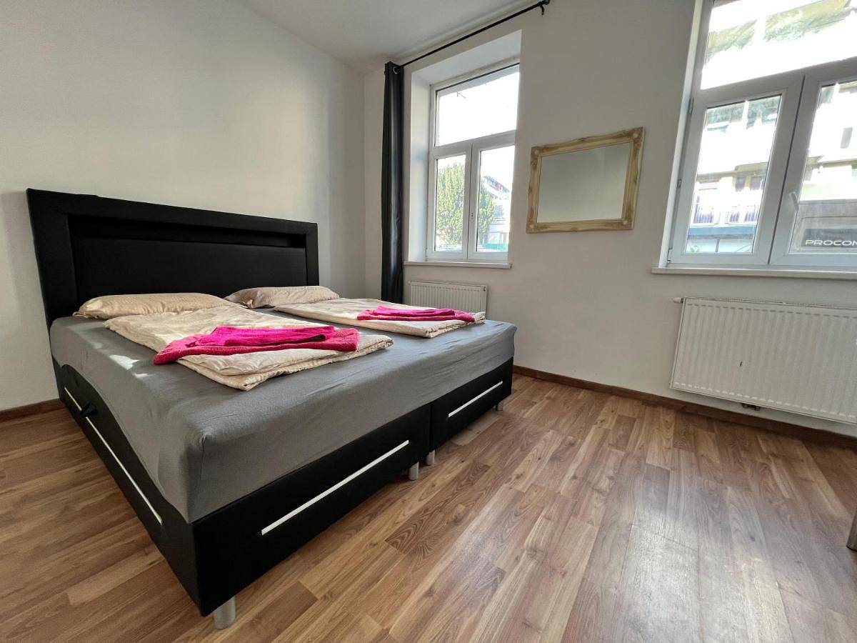 Entire apartment, Affordable 3Br Apt Prime location in Vienna in Vienna, Vienna Woods