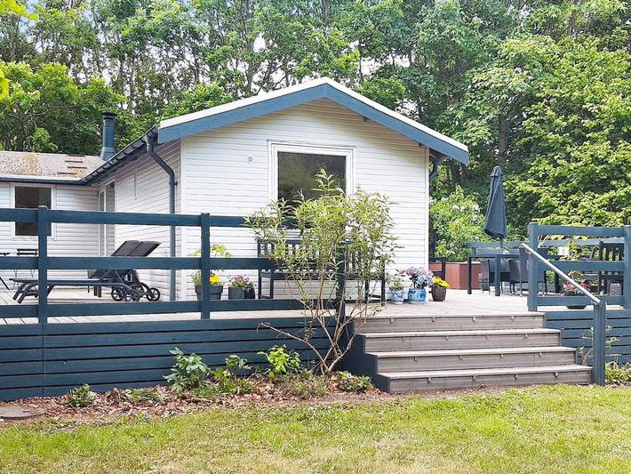 Ferieudlejning for 5 personer, med Terrasse i Grenaa