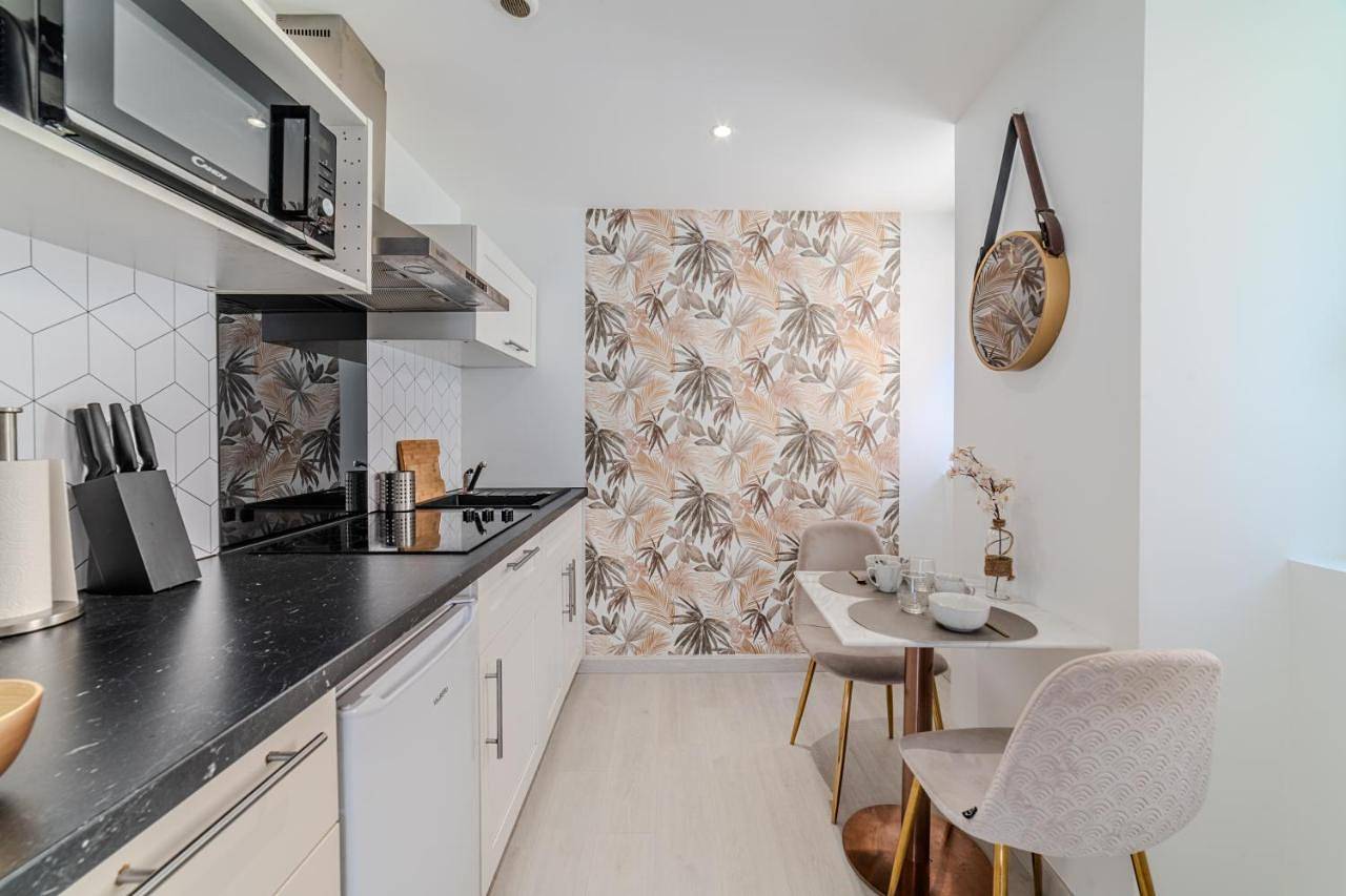 Appartement entier, Love Room - Amour Chic et Intime in Montbrison