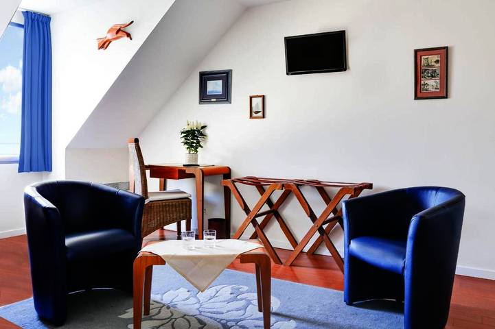 Hôtel pour 3 personnes, avec terrasse et jardin, animaux acceptés à Saint-Armel - 2