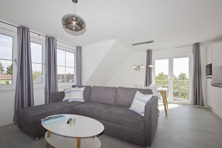 Ferienwohnung für 4 Personen, mit Balkon und Whirlpool sowie Pool und Sauna in Groß Zicker - 4