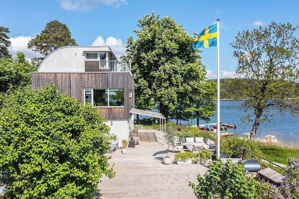 Your private archipelago retreat awaits in Danderyd, Stockholmer Schärengarten