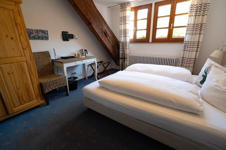 Chambre 'Doppelzimmer 8' avec jardin commun et Wi-Fi in St. Blasien, Forêt-Noire du Sud