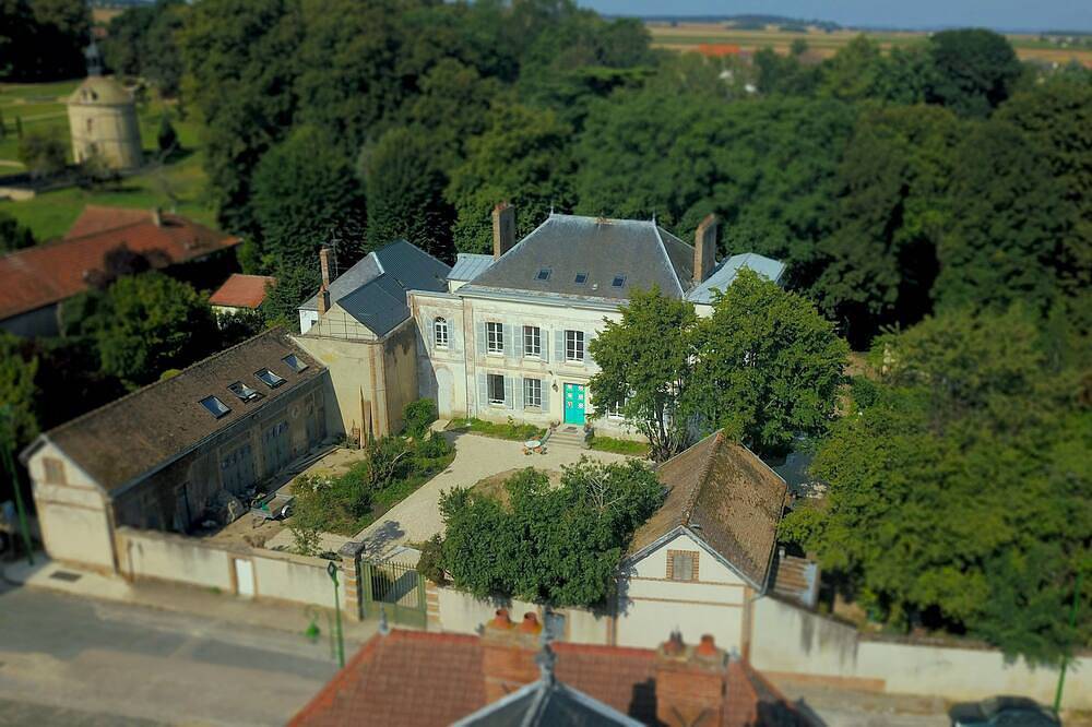Yxie - Manoir des Arts - Chambre Romeo & Juliette in Villeblevin, Yonne