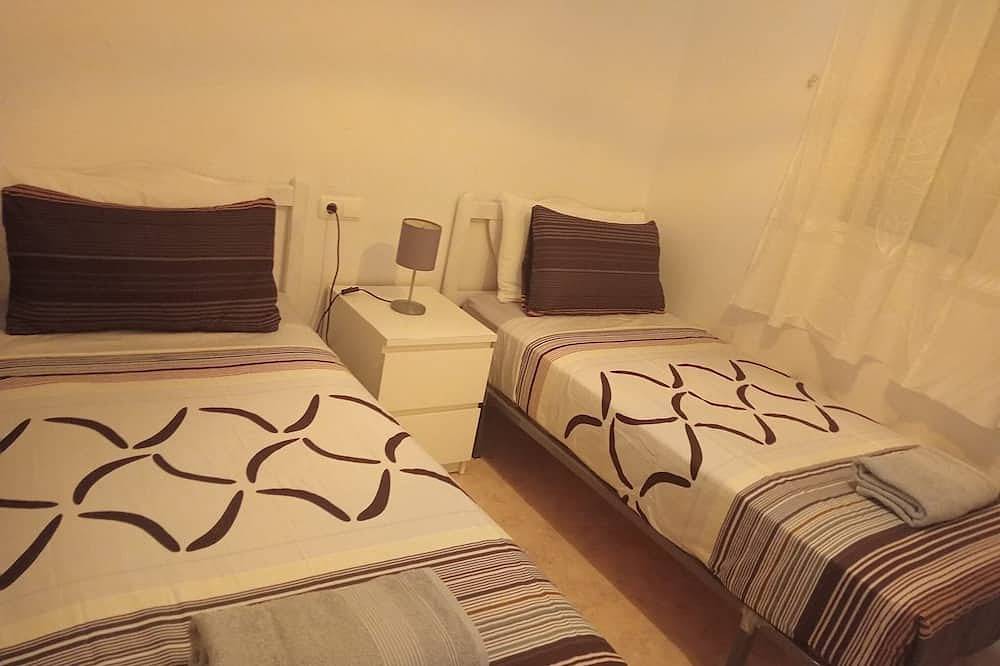 Hel lejlighed, Superb Family Apartment-Pool, Sea Views, Large Terrace, Air Con, Wifi, Smart Tvs in Las Calas, Torrevieja