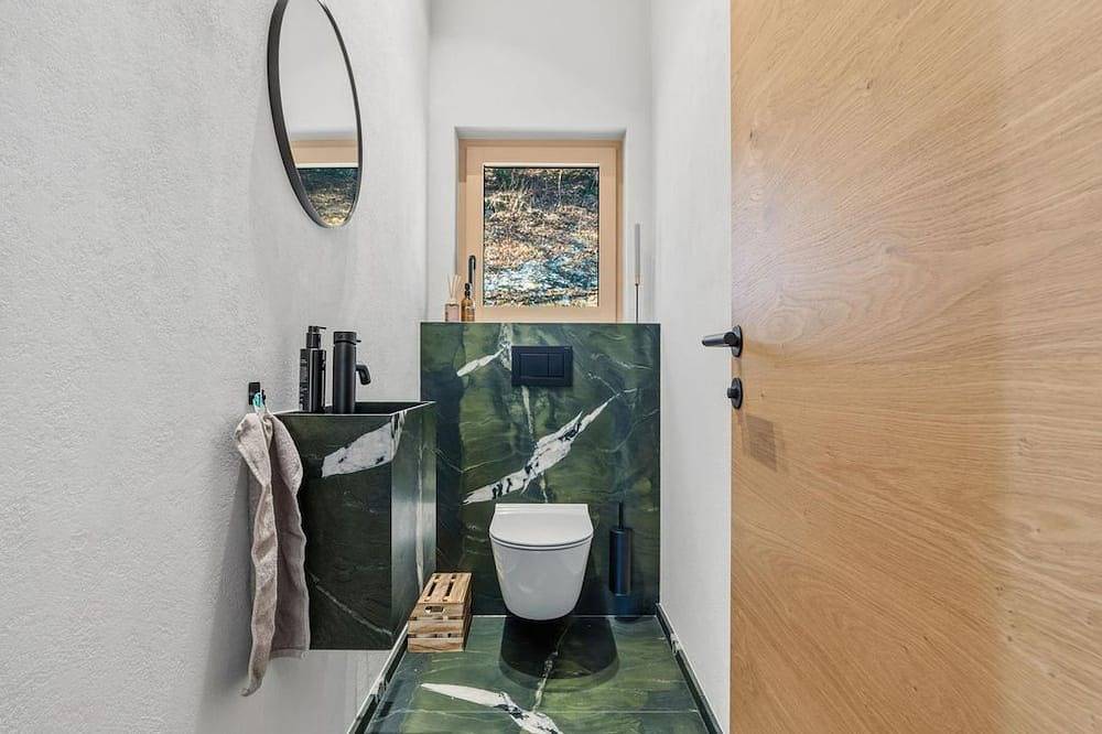 Lapuris - Brandnertal mountain retreat - Ferienhaus, Dusche oder Bad, Wc, 4 oder in Bürserberg, Brandnertal