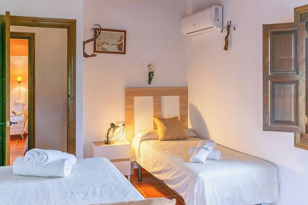 La Zaranda de Pinillos Antequera by Ruralidays in Antequera, Málaga Province