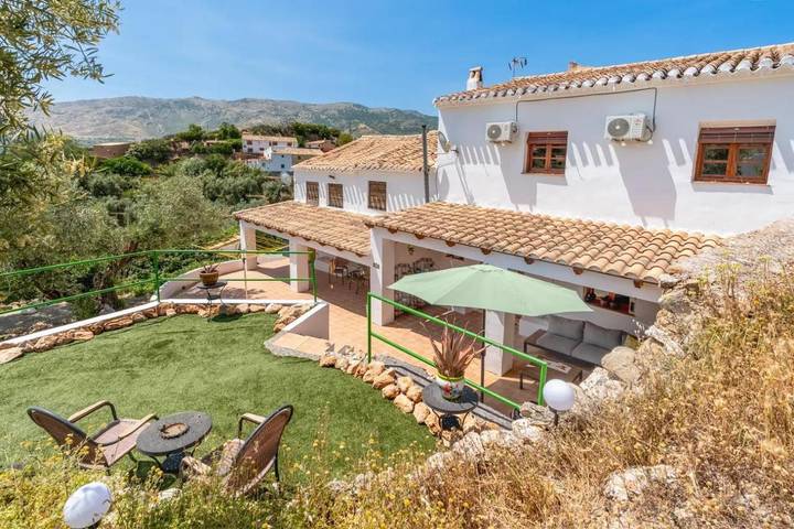 Casa de vacaciones para 8 personas, con vistas y jardín, Se admiten mascotas - 1