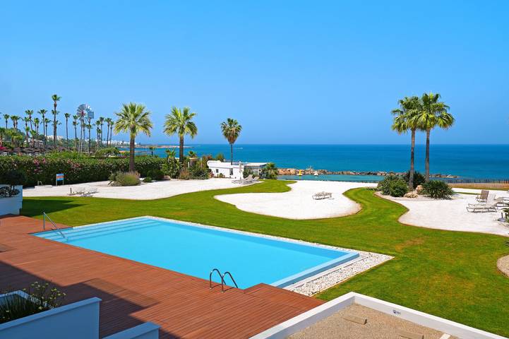 Gîte pour 4 personnes, avec jardin ainsi que balcon et piscine à Chypre - 3