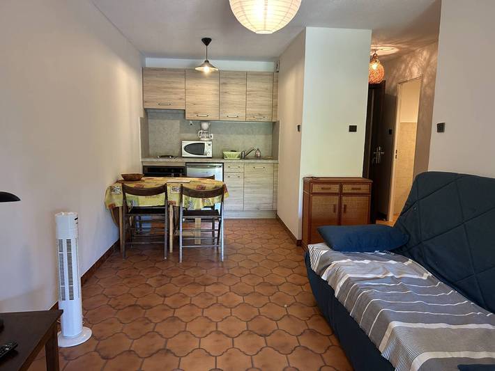 Gîte pour 4 personnes, avec terrasse dans Port de Bormes les Mimosas - 3