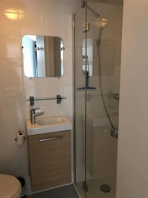 Appartement entier, Appartement vue sur Mer in Les Rosaires, Plérin