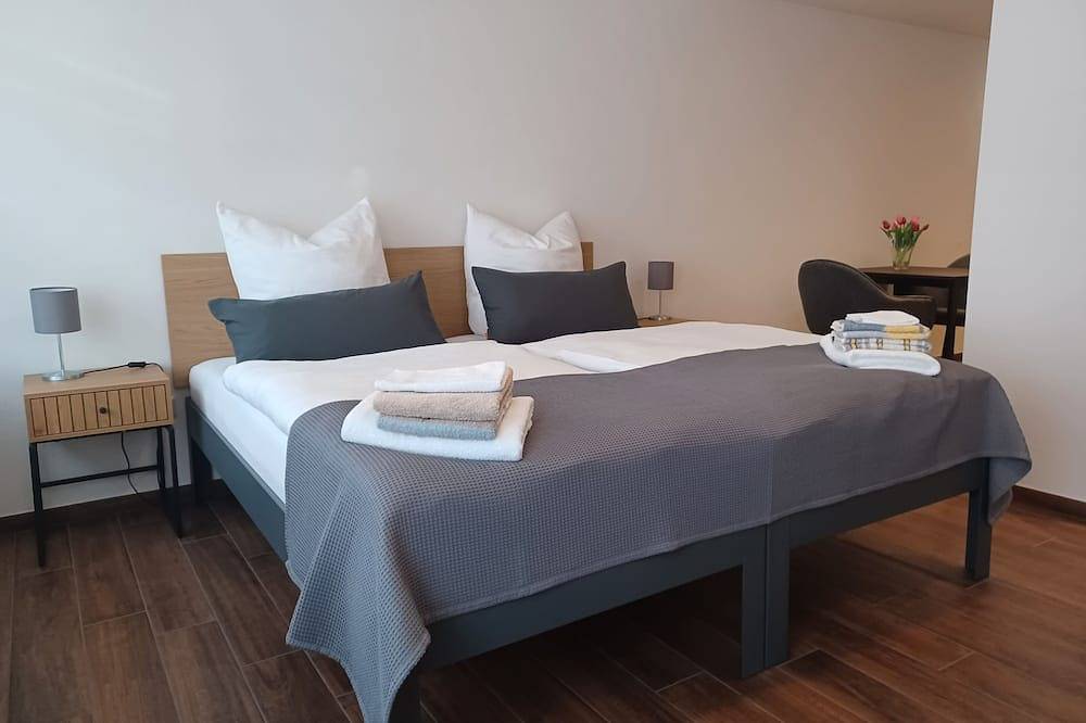 Ganze Wohnung, Komfortables, modernes Apartment für 2 Personen in zentraler  Lage (38 qm) in Weikersheim, Taubertal