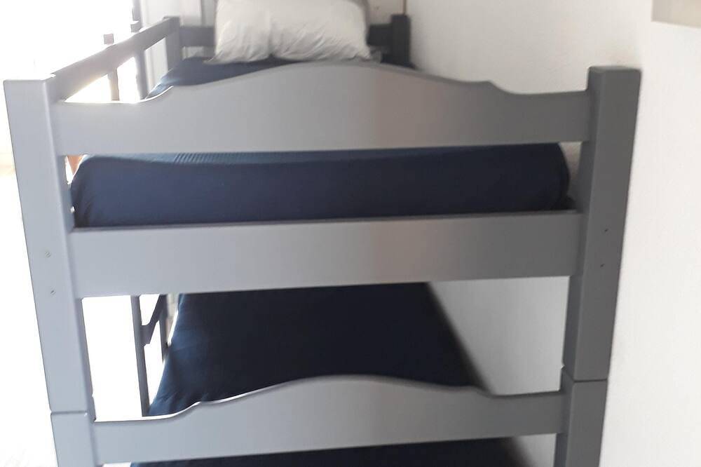 Appartement entier, Location de vacances Damgan face mer avec piscine in Damgan, Côte des Mégalithes
