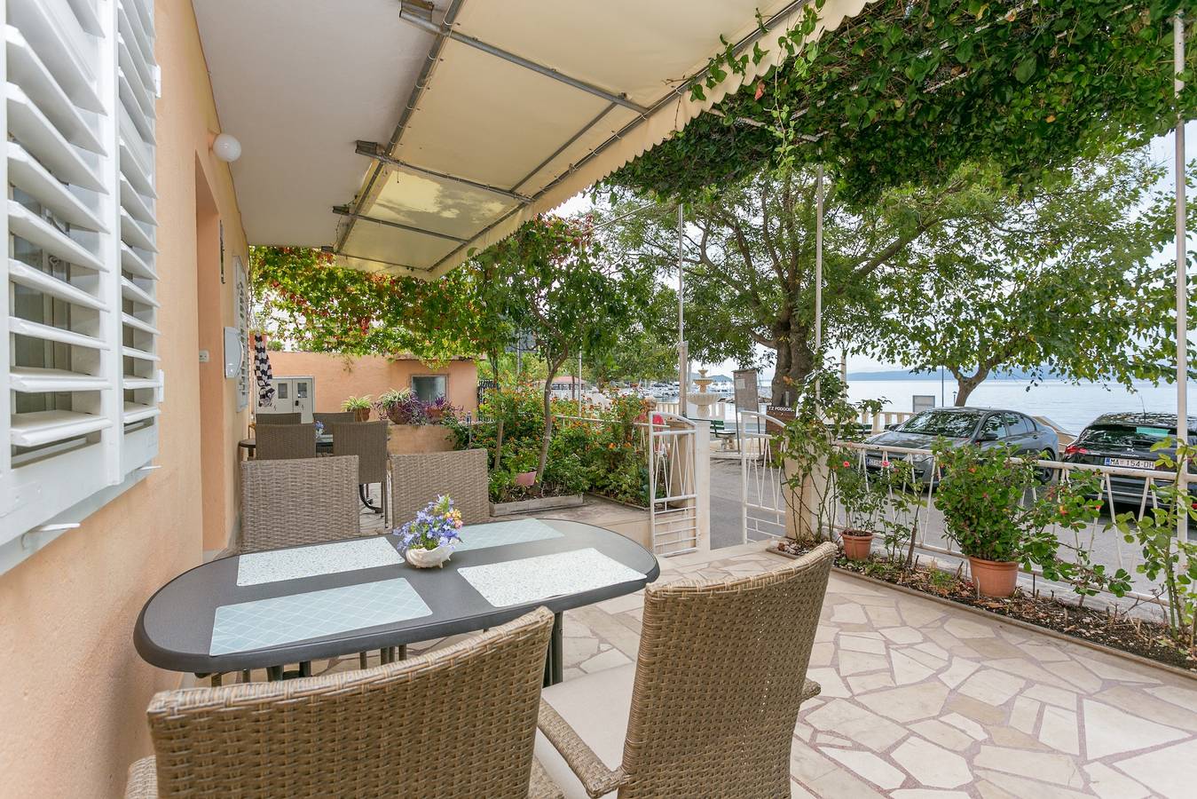 Ganze Wohnung, 1-Zimmer-Ferienwohnung am Strand Podgora, Makarska A-6846-a in Podgora, Makarska Riviera