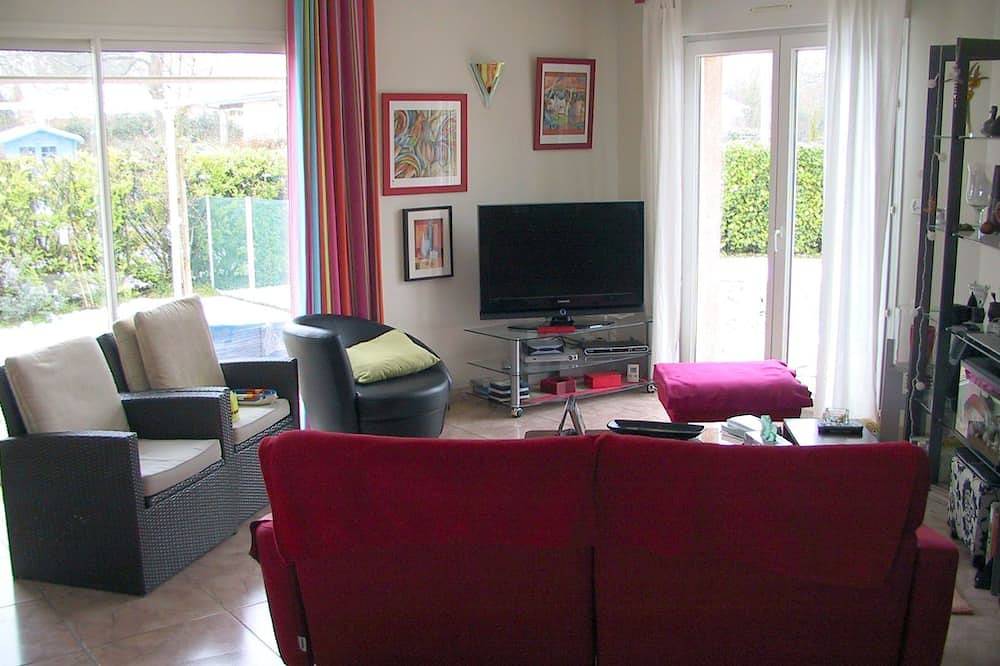 Country house in Saint-Sulpice-la-Pointe, Castres region