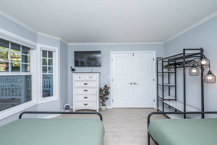 Vacation rental for 16 people, with hot tub and terrace in Escondido