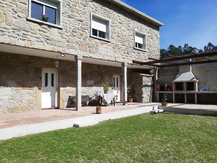 Casa rural para 8 personas, con Balcón y Terraza además de Jardín y Piscina en Caldas de Reyes - 2