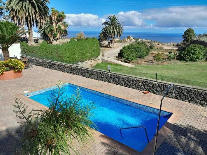 Finca Palmeras 2 in Las Longueras, La Guancha