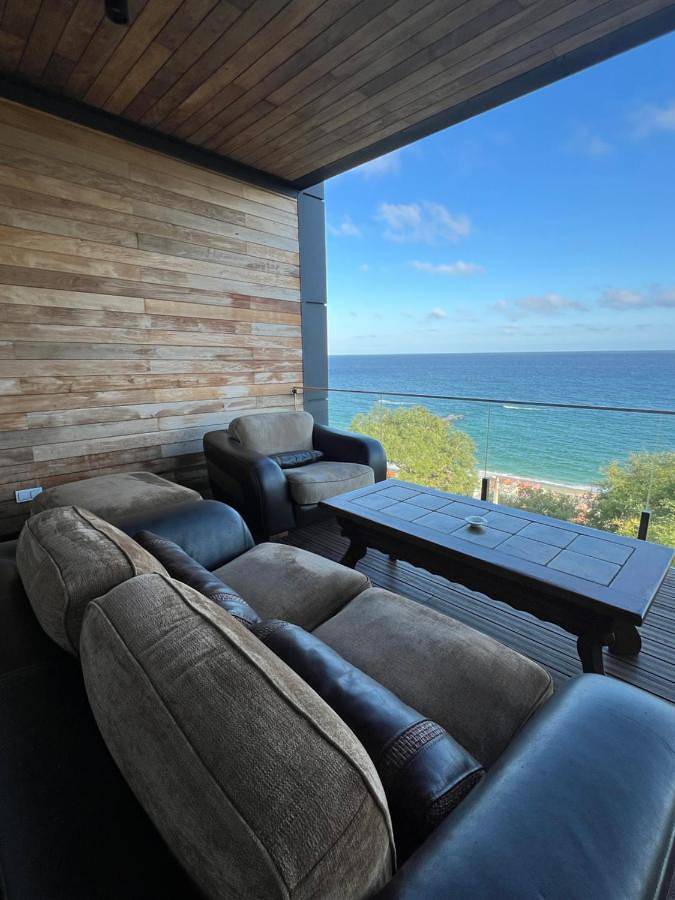 Ferienwohnung für 2 Personen, mit Pool und Balkon sowie Ausblick in der Ukraine