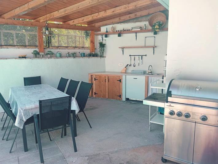 Villa pour 8 personnes, avec piscine ainsi que jardin et vue à Brodarica - 4