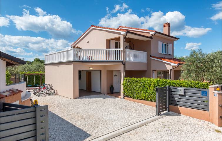 Location de vacances pour 6 personnes, avec terrasse, animaux acceptés à Loborika - 2