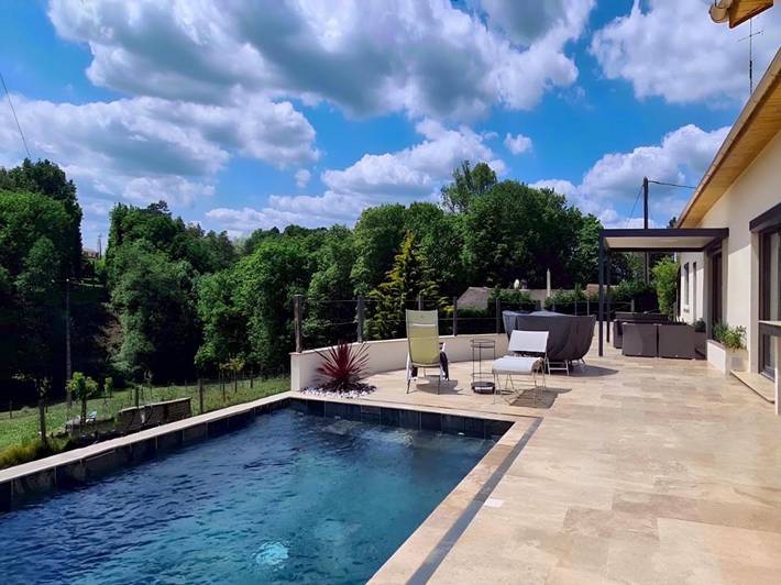 Villa pour 10 personnes, avec vue ainsi que piscine et jardin - 1
