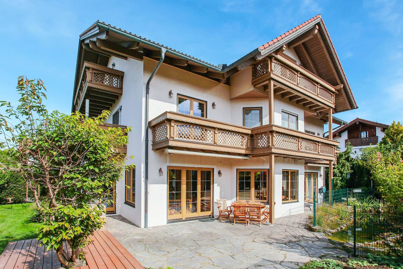 Ganze Wohnung, Ferienwohnung "Gelting" mit Bergblick, West- und Südbalkon und Wlan in Geretsried, Starnberger See