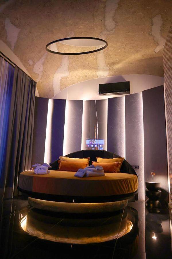 Casa vacanza per 2 persone, con Idromassaggio e Terrazza a Scafati