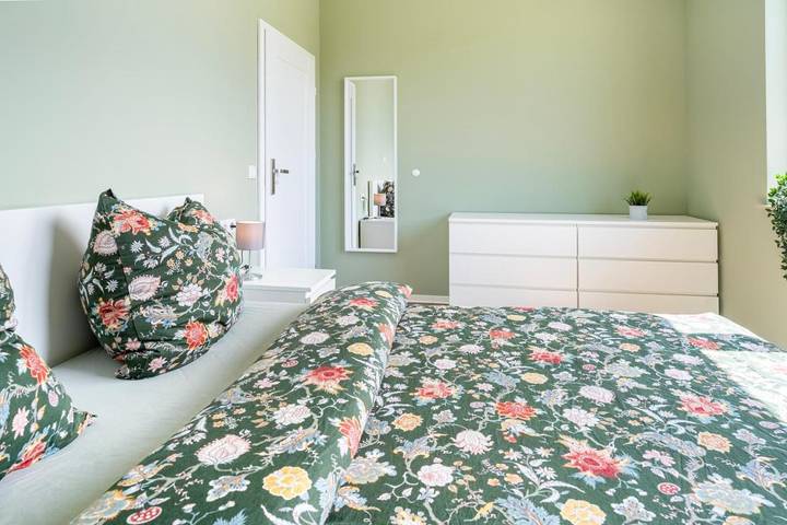 Ferienwohnung für 4 Personen, mit Ausblick und Seeblick sowie Balkon in Zwenkau - 4