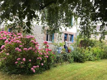Gîte pour 2 personnes, avec piscine et jardin dans Plage Tourony