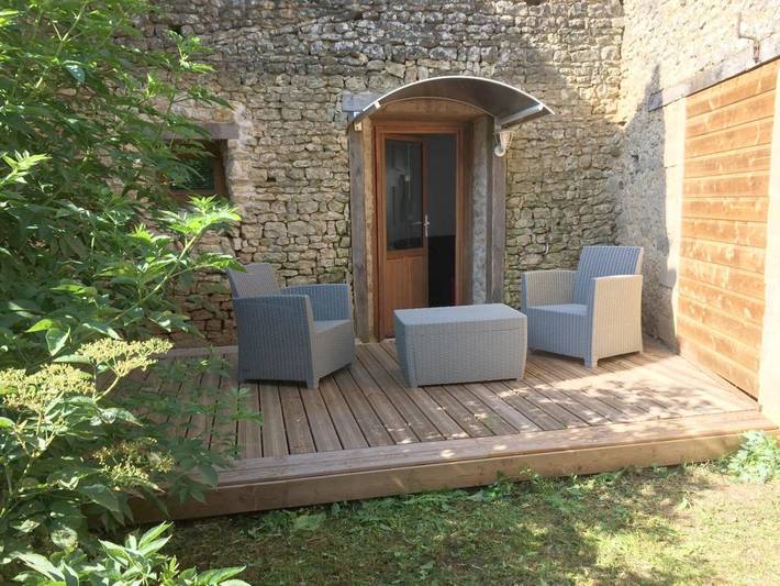 Location de vacances pour 2 personnes, avec Terrasse et Jardin à Vivonne