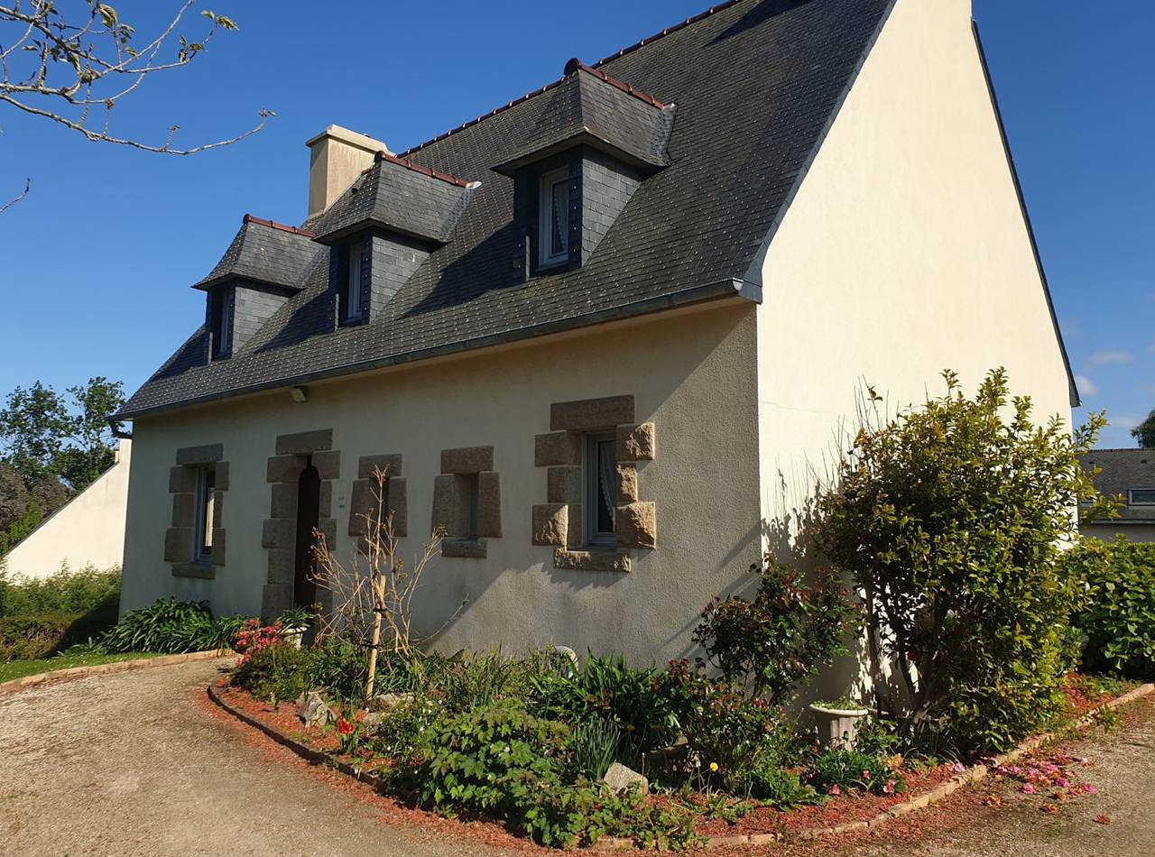 Chambre d'hôtes presqu'île du Trégor - Ensemble de 2 chambres in Plougrescant, Côte de Granit Rose