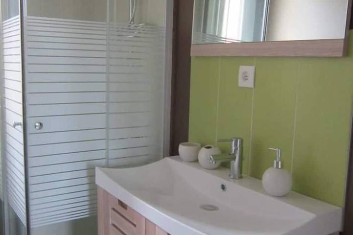 Location de vacances pour 4 personnes, avec terrasse et jardin, animaux acceptés à Surville - 4