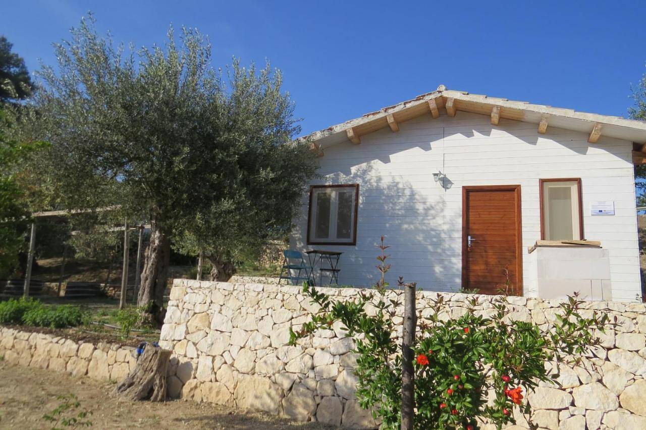 Camping Fiori di Noto in Noto, Noto region