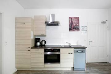 Apartment for 9 People in Berlin Mariendorf, Berlin, Photo 2