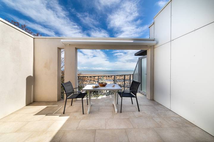 Apartamento entero, Apartamento 'Le Rêve 210' con piscina compartida, Wi-Fi y aire acondicionado in La Tranche-sur-Mer, Vandea