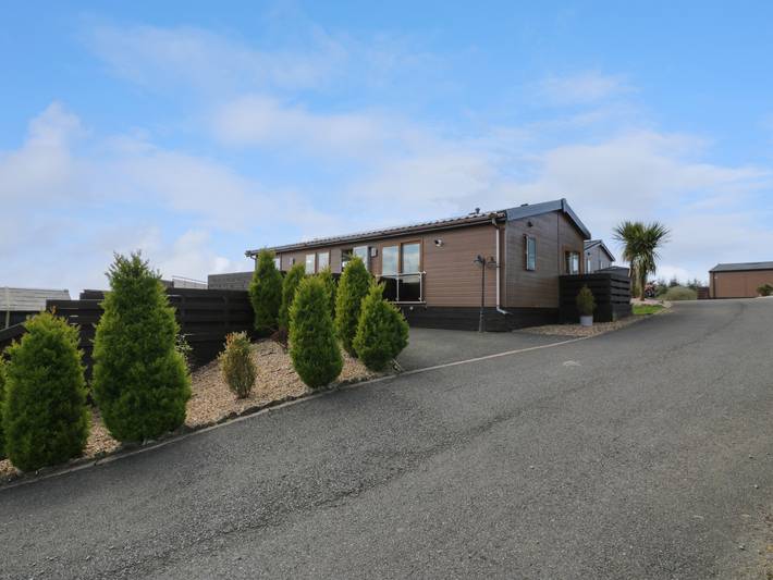 Caravan for 4 people, with garden, with pets in Scotland