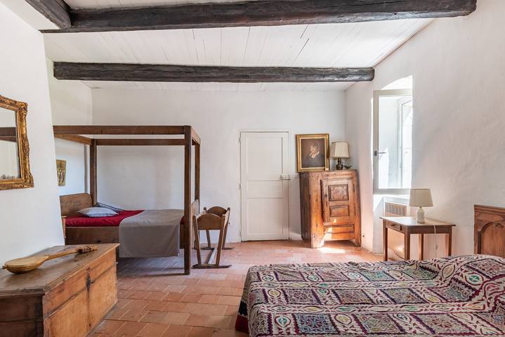 Location de vacances pour 13 personnes, avec terrasse et jardin à Joyeuse - 3