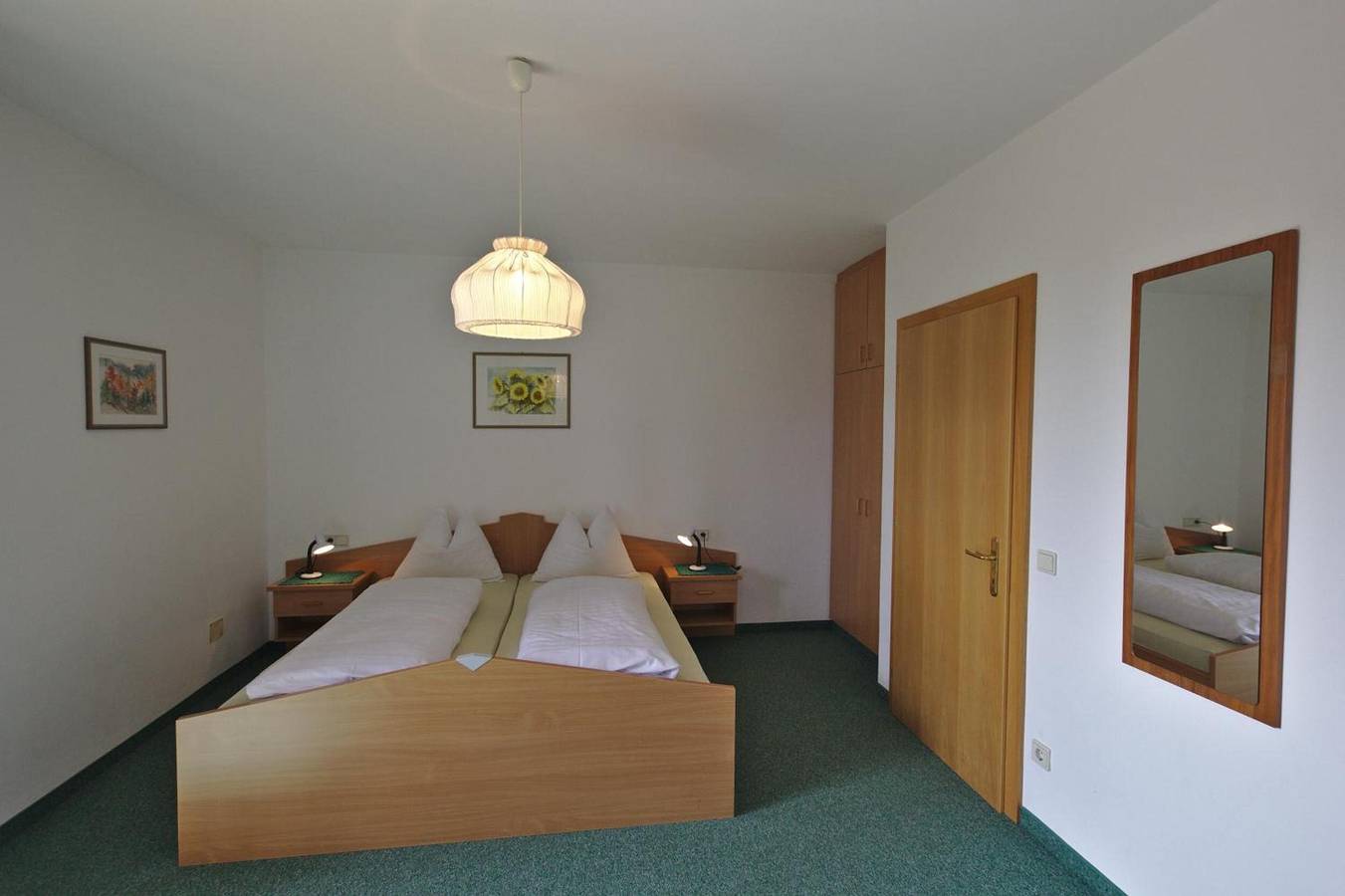 Ganze Wohnung, Apartment 'Weingut Hochleiten Latemar' mit Bergblick, Balkon und Wlan in Oberplanitzing, Kaltern an der Weinstraße