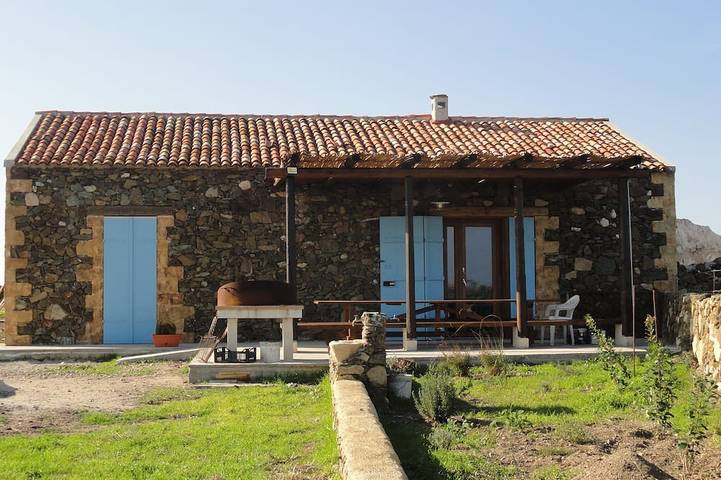 Chalet für 10 Personen, mit Garten und Terrasse auf Sardinien