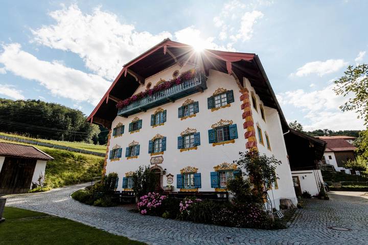 Pension für 4 Personen, mit Balkon und Terrasse sowie Garten in Siegsdorf