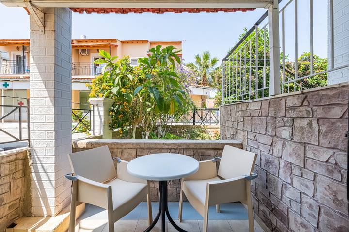 Gîte pour 2 personnes dans Kavos