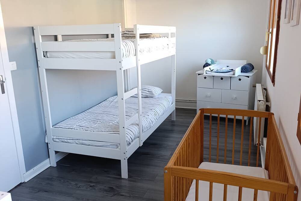 Les jours heureux, comfortable house near beach/shops/cnpe Dog allowed in Petit-Fort-Philippe, Gravelines