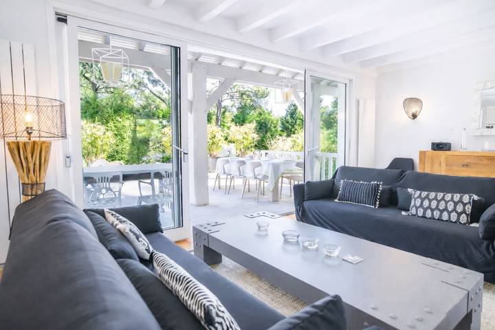 Villa pour 14 personnes, avec jacuzzi ainsi que terrasse et jardin à La Teste-de-Buch - 4