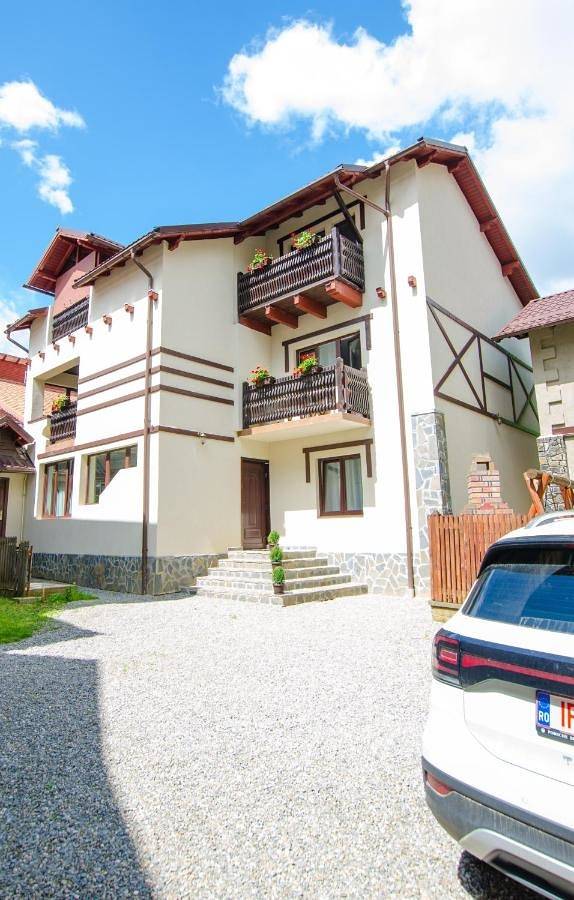 Gîte pour 3 personnes, avec jardin et vue à Sinaia - 2