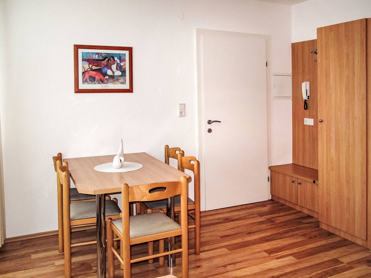 Ganze Wohnung, Kristall in Glockturmkamm, Fendels