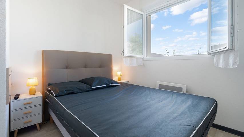 Location de vacances pour 7 personnes, avec piscine et jardin à Sérignan - 4