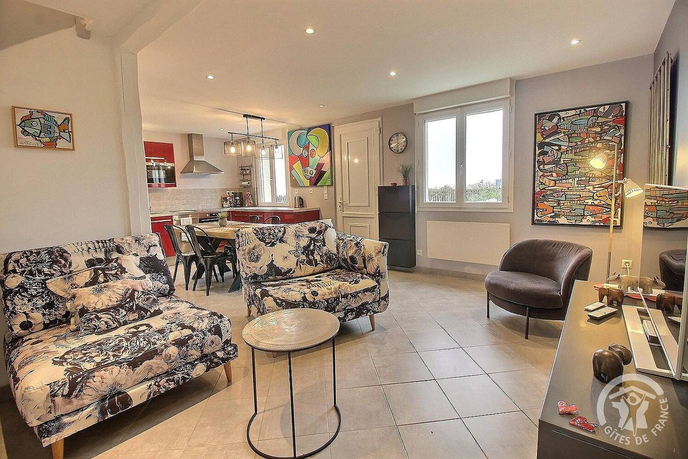 Gwenn ha du in Pleubian, Costa de granito rosa