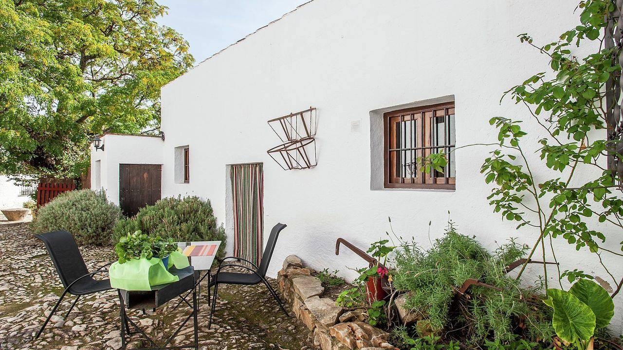 Bauernhof für 2 Personen (38 m²) in Fuentes de Cesna in Fuentes de Cesna, Algarinejo